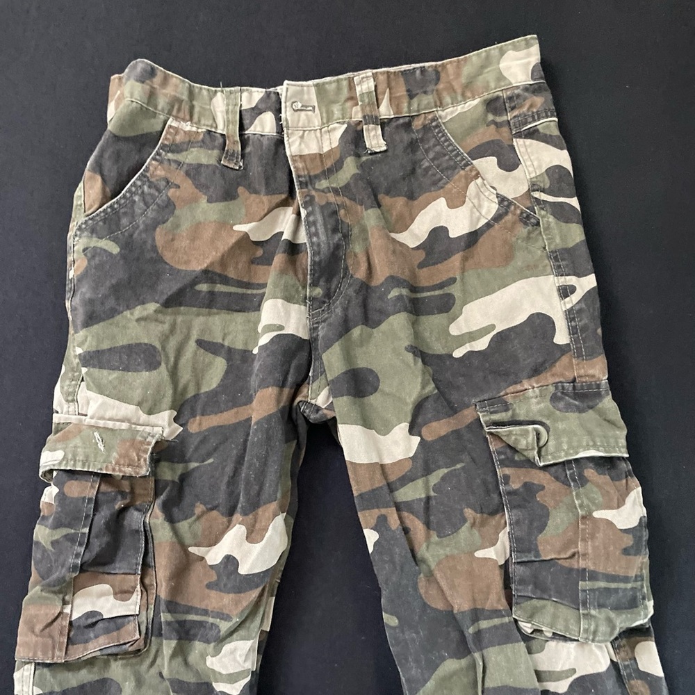 Camo pants